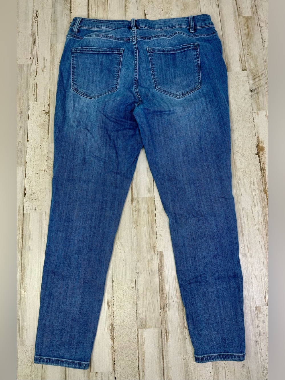 Lane Bryant Womens 14 Skinny Leg Jeans Blue Wash High Rise Flower Pattern - Picture 9 of 11